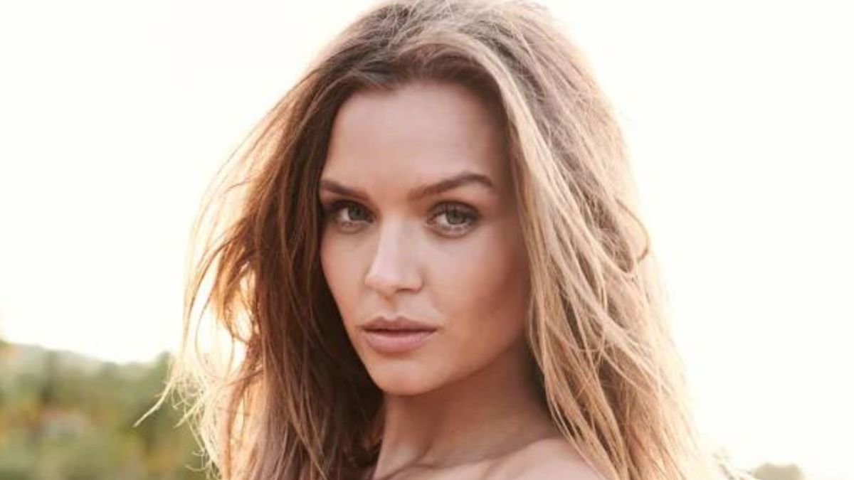 Josephine Skriver